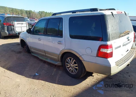 2010 Ford Expedition Eddie Bauer/King Ranch z USA, uszkodzony, nr VIN 1FMJU1J54AEA17618